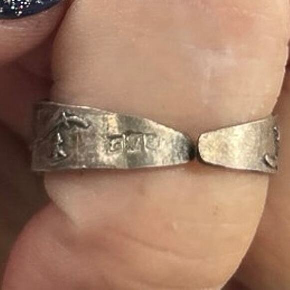 Poison Ring with Makers Mark Sterling Silver Adjustable Turquoise Stone - Picture 9 of 10